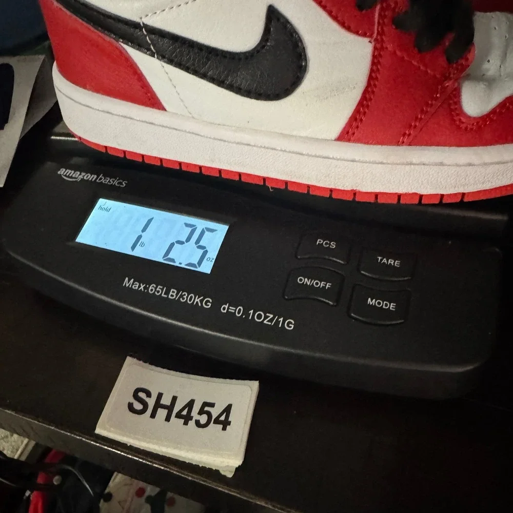 Nike Air Jordan 1 High OG Chicago Lost and Found Kids 3Y Red White 555088-101